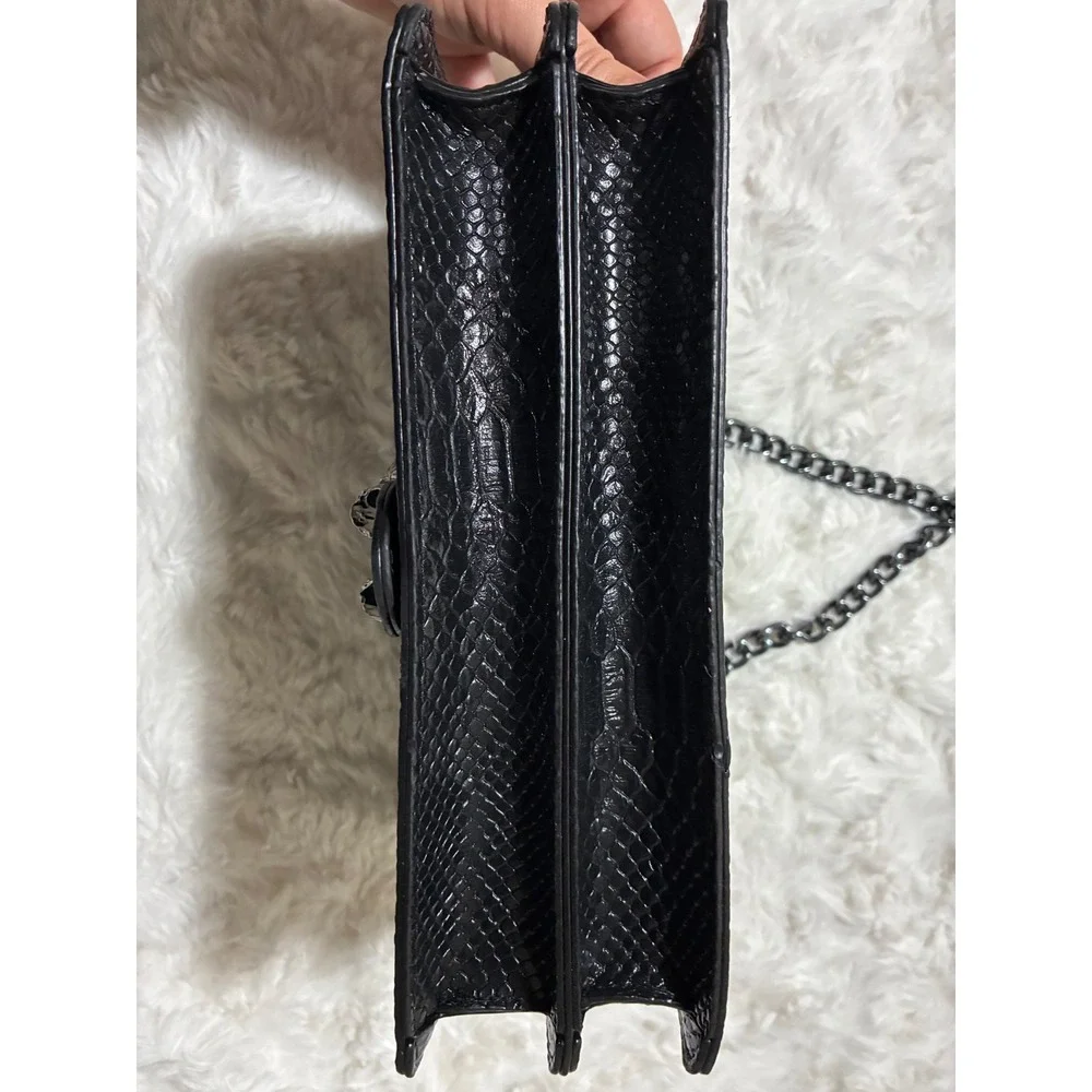 Mermaid Medallion Black Faux Snakeskin Crossbody Bag Spur Chained‎ Shoulder Bag
